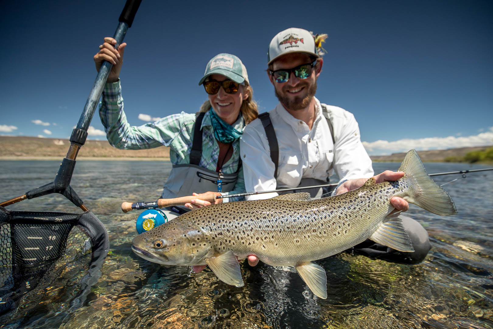 Argentine Trout Fishing: A Fly Fisherman's Guide to Patagonia [Book]