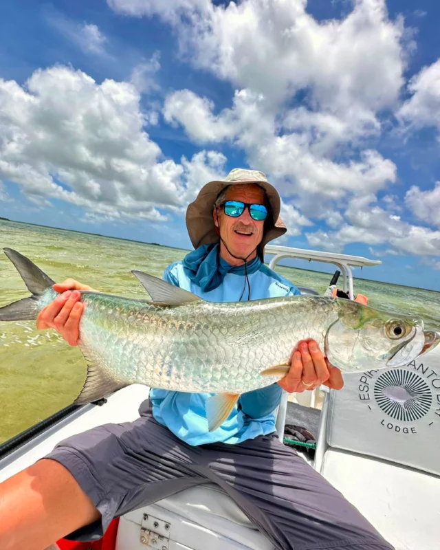 The flats never stop surprising.

One day can bring a trophy Snook, a rolling Tarpon, a tailing Bonefish—and countless moments you'll remember long after the trip is over.

That's the magic of Espíritu Santo Bay.

.
.
.
.
#NervousWaters #EspírituSantoBayLodge #MexicoFishing #TheFlyShop #TheKautapenGroup
